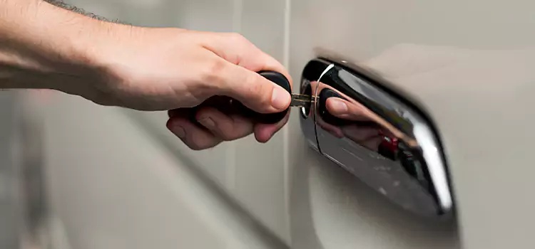 Why Choose Our Auto Locksmith Team in Renton, WA?