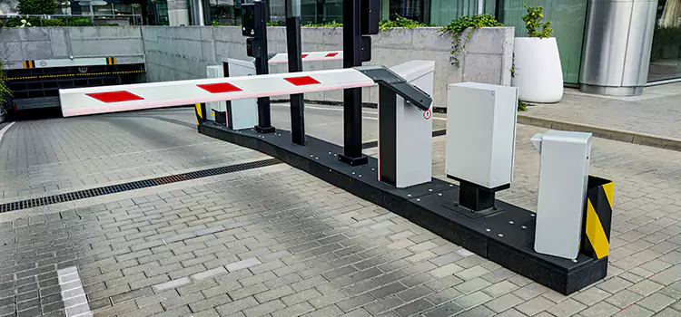 Custom Gate Design & Integration Renton